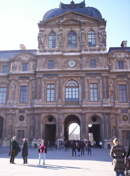 Un des passages du Louvre