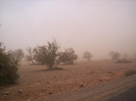 Waouhh tempete de sable aux environs de Taroudan