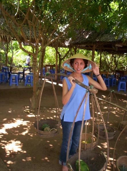 Maman se prépare pour le souk vietnamien.