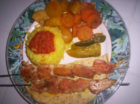 Retour à Talioune : brochette, riz et legume au safran frais !