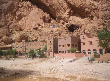 Hotel, restaurant aux sources du Draa