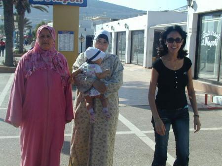 Une petite promenade avec Mi, Haja et maman à Agadir