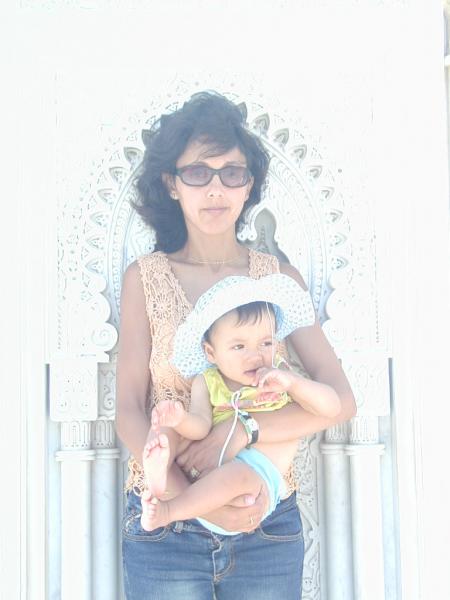 Avec maman au mausolée de Hassan II à RABAT